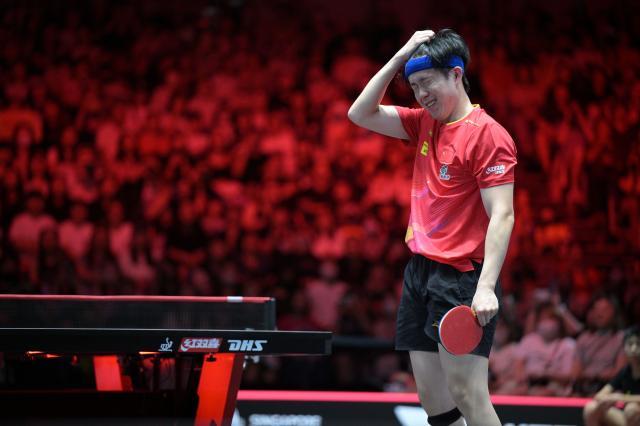 （体育）（5）乒乓球——WTT新加坡大满贯：梁靖崑晋级决赛XxjpseC008672_20250208_PEPFN0A001.jpg